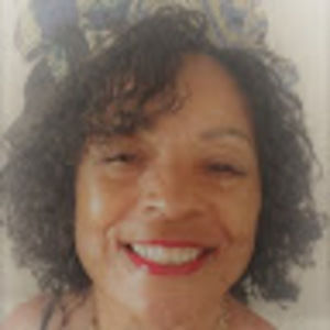 Meet your Posher, Najla